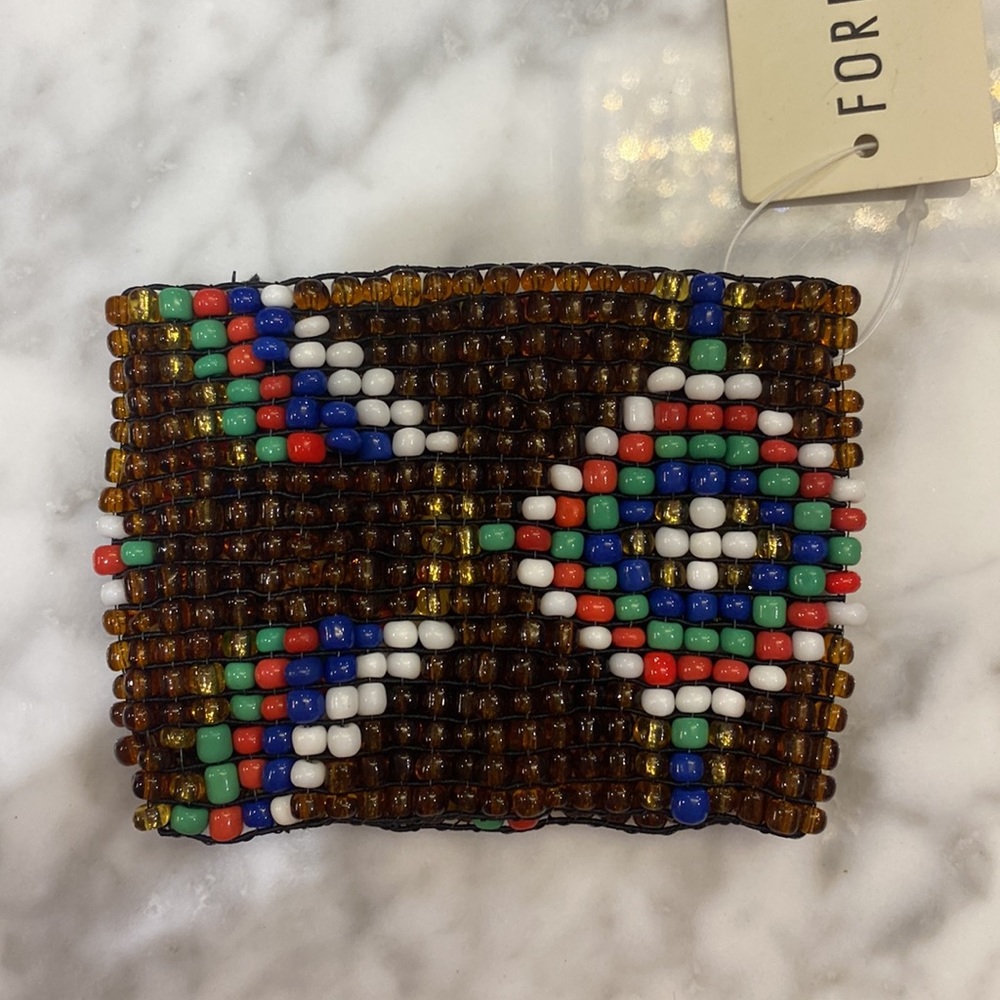 NWT beaded cuff - Picture 2 of 2